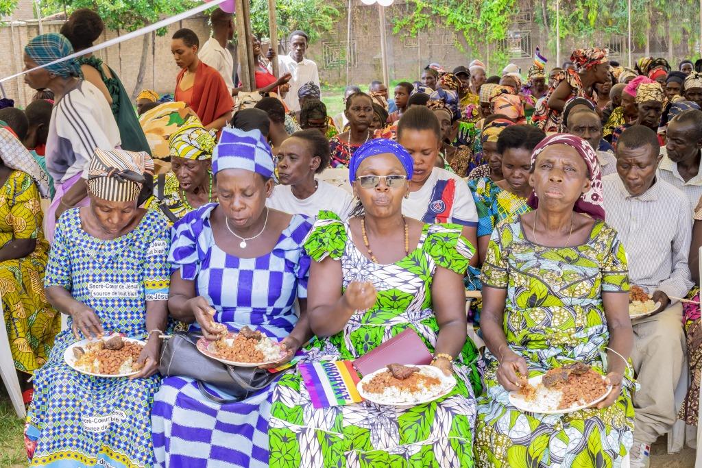 Dîner de Noël avec 1.000 pauvres