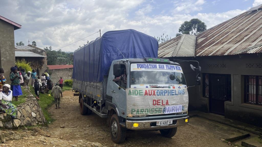 Adoption à distance des orphelins de père et mère.